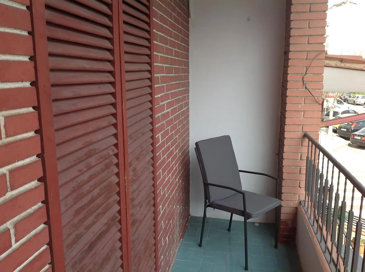 Habitaciones Baobab Rubí 0*,  Spanje
