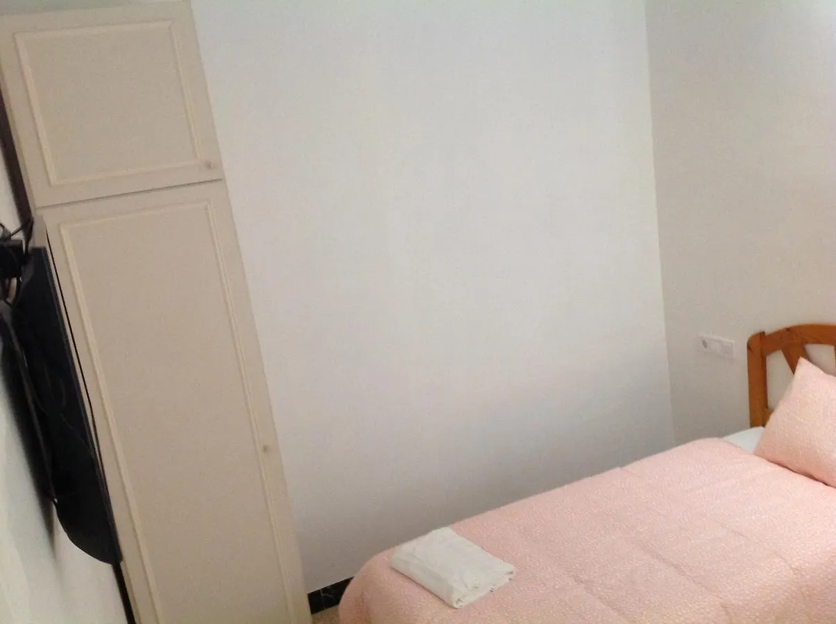 Habitaciones Baobab Rubí 0*,  Spanje