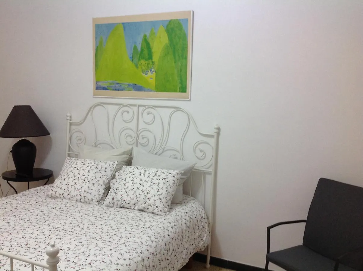 Habitaciones Baobab Rubí